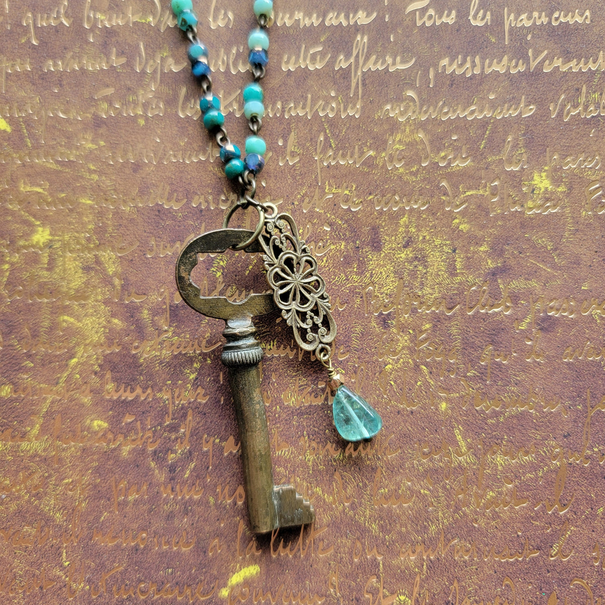 Key Trinket Filigree Necklace