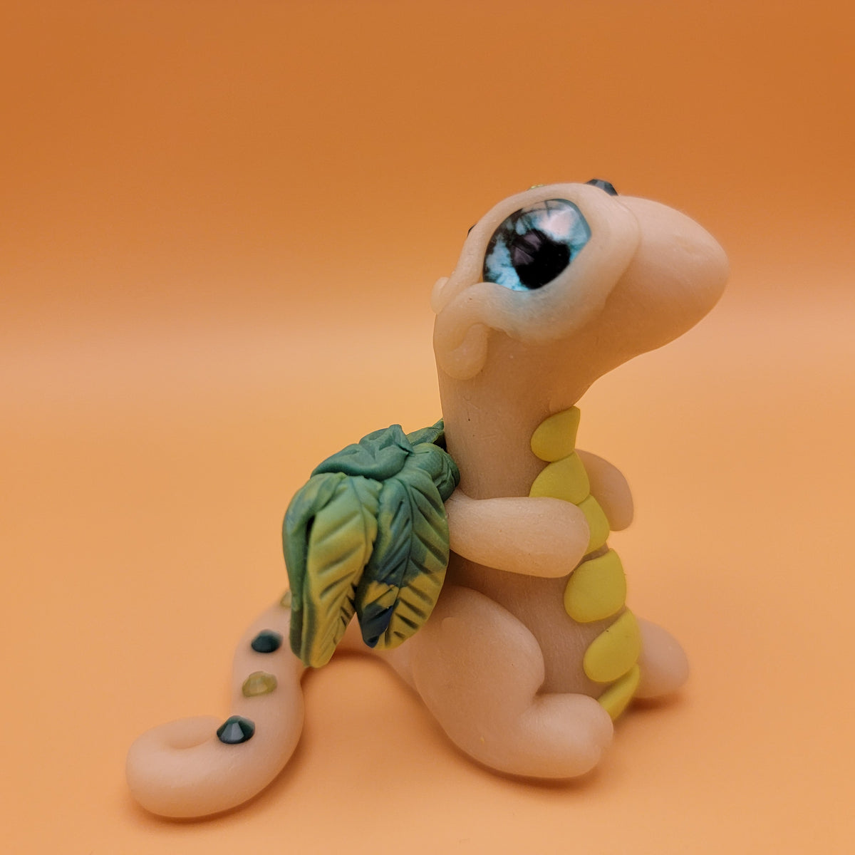 Rhinestone Glow Dragon