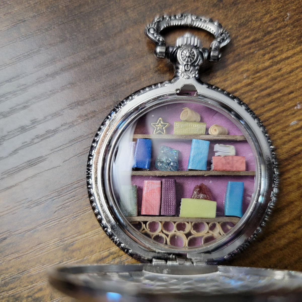Crystal Library Silver