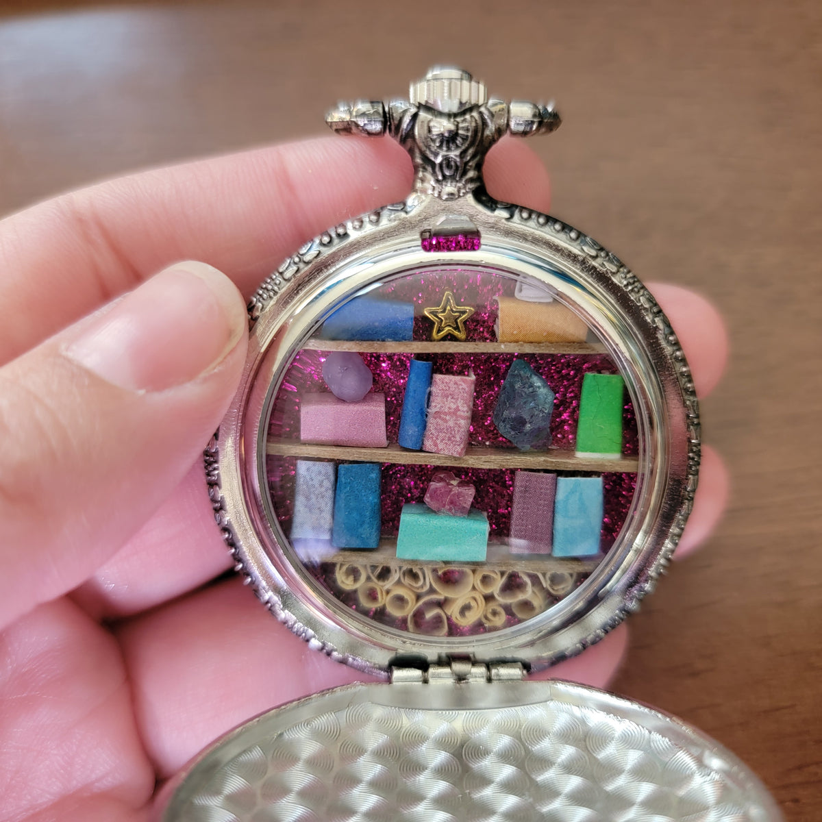 Crystal Glitter Library Silver