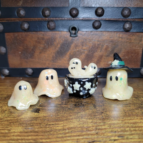 Ghost Summoning Circle Green Hat