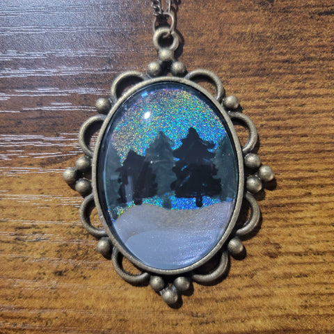 Glitter Aurora Pendant