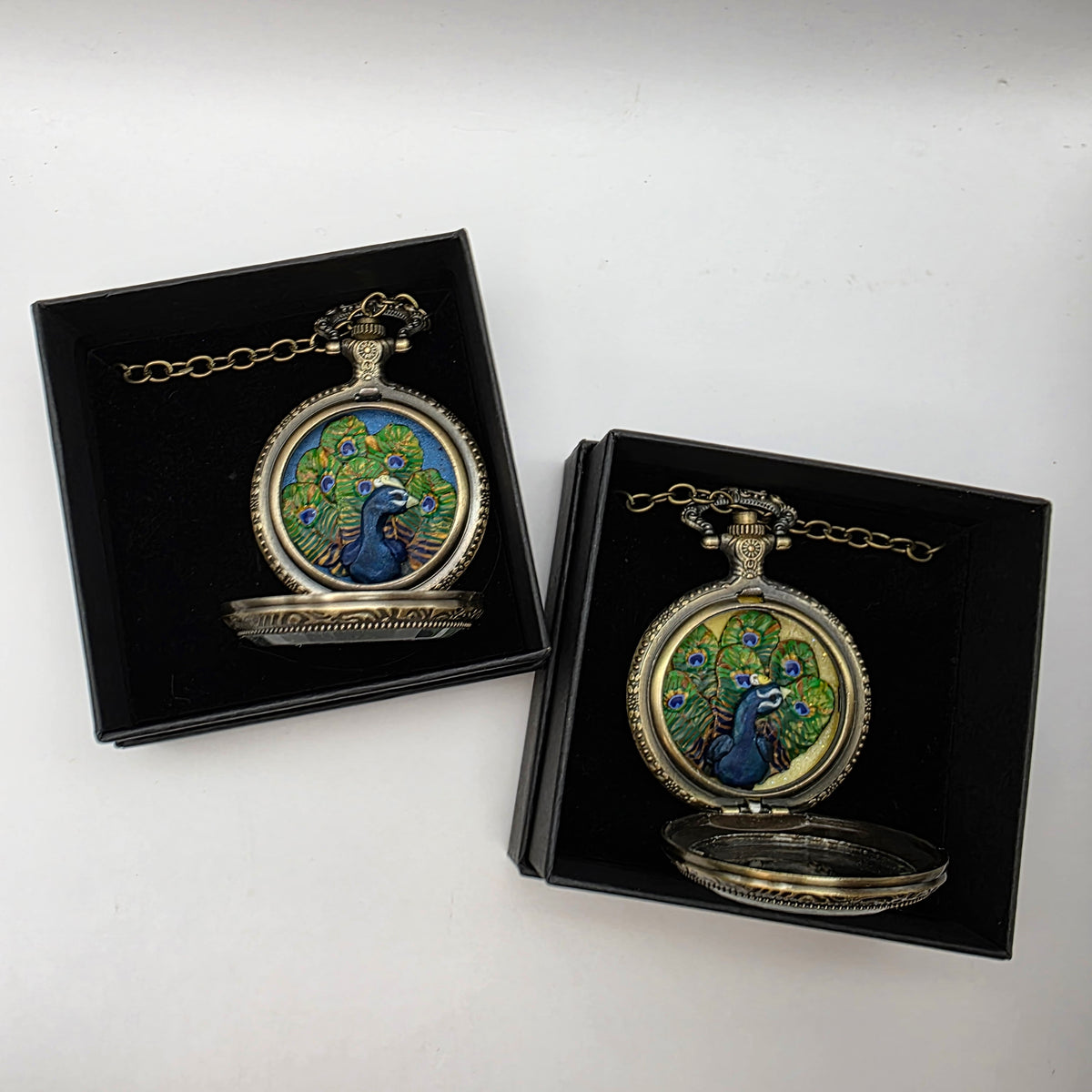 Peacocks Miniature Worlds