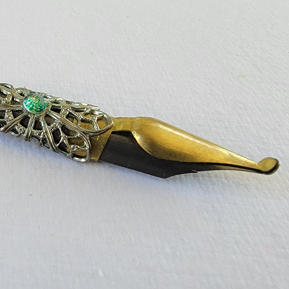 Turquoise Vintage Pen Nib Pendant